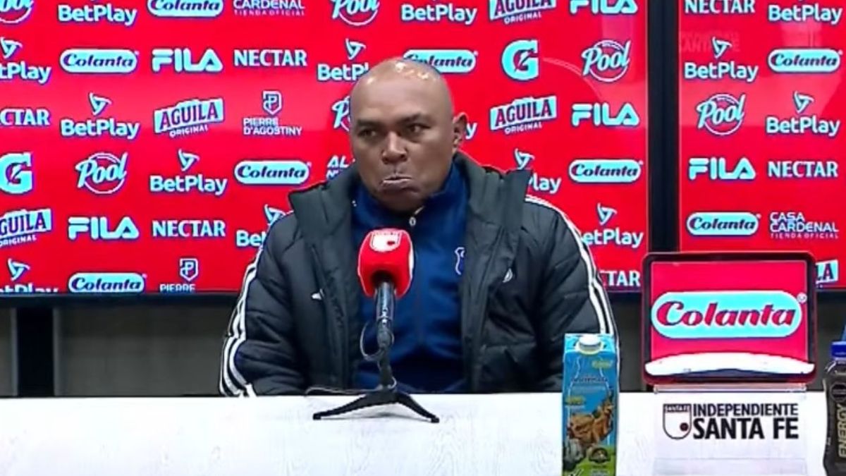 Técnico de Millonarios sacó el paraguas luego de perder contra Santa Fe