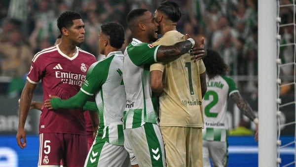 Experto destapa por qué no le repitieron polémico penal al Real Madrid