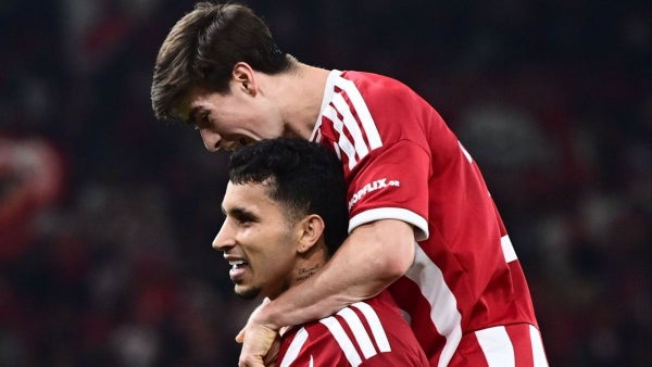 [VIDEO] Gustavo Puerta se inventó un golazo en Olympiacos: así fue su primer tanto en Grecia