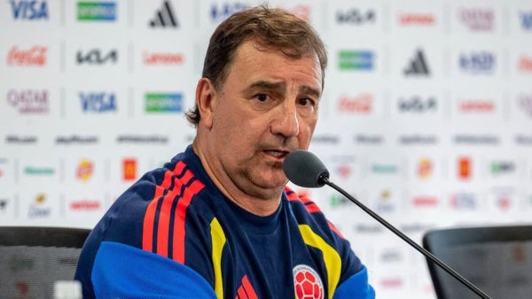 Néstor Lorenzo detalló el plan de renovación de la Selección Colombia