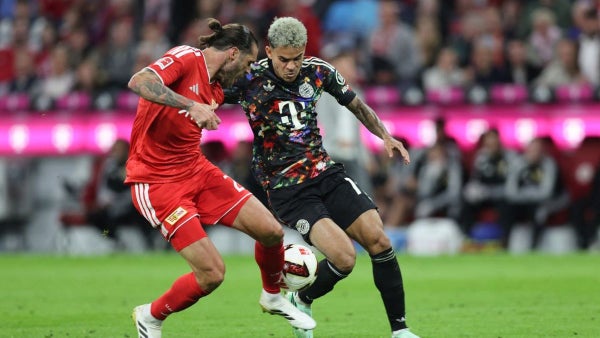 Luis Díaz no cambia en Alemania; le dan con todo tras la victoria del Bayern