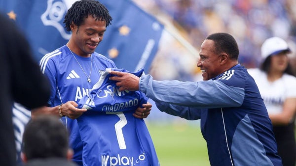 Juan Guillermo Cuadrado fue presentado en El Campín como jugador de Millonarios: así fue el evento