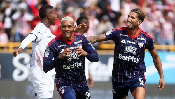 El Junior de Viera goleó a Fortaleza en Techo - resumen y goles