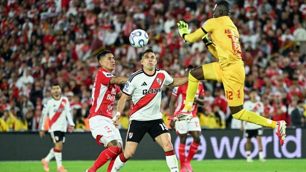 ¿River 'borró' a Santos Borré por culpa de Santa Fe? El dato que confirma todo