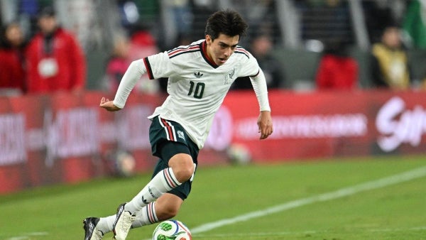 VIDEO - Golazo de México: Gilberto Mora le empató a Colombia