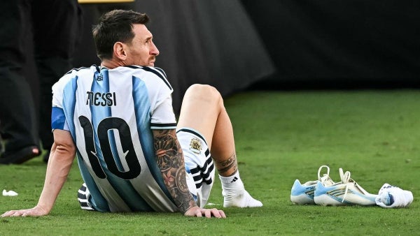 ¿Argentina retirará el '10' de Messi? Esto dice la FIFA en competencias oficiales