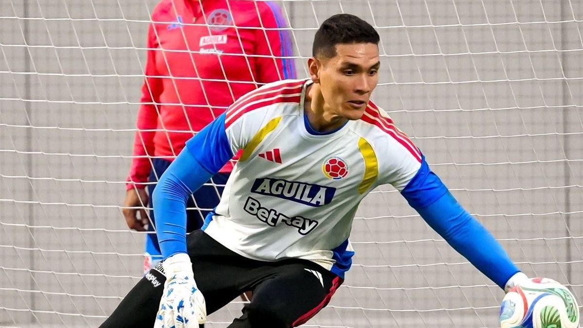 Aldair Quintana, arquero de la Selección Colombia explicó cómo fue su choque en el partido vs Paraguay