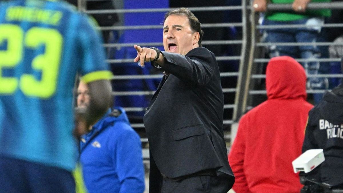 Néstor Lorenzo recibió llamado de atención