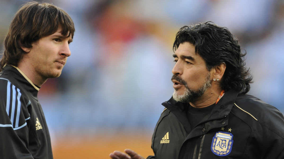 Diego Armando Maradona y Lionel Messi