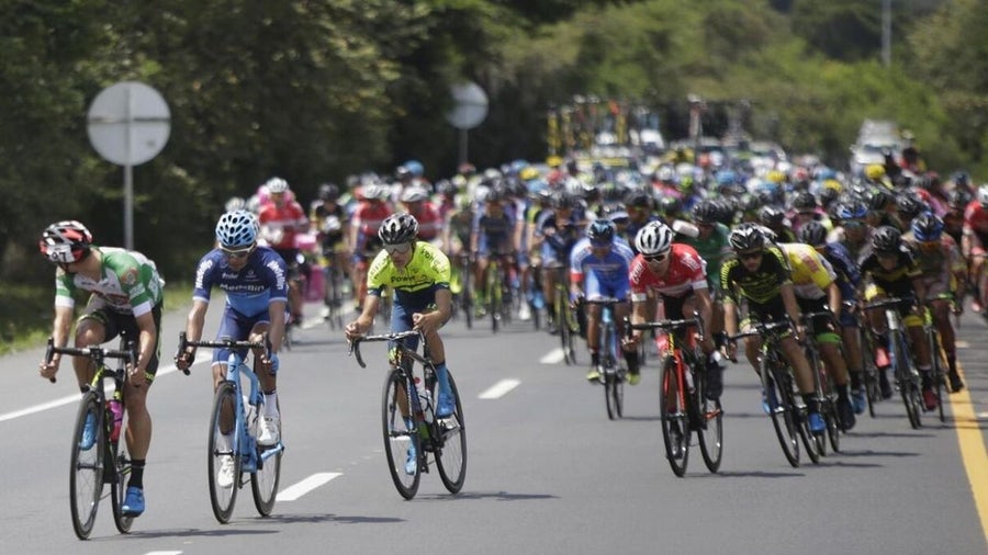 Ciclistas en el Clásico RCN