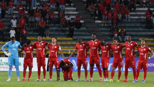 [Video] Jugador del América sufrió fuerte accidente de tránsito: así quedó su carro