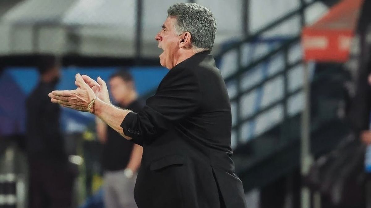 Luis Fernando Suárez descartó que la sanción a cuatro jugadores mejorara a Tolima.