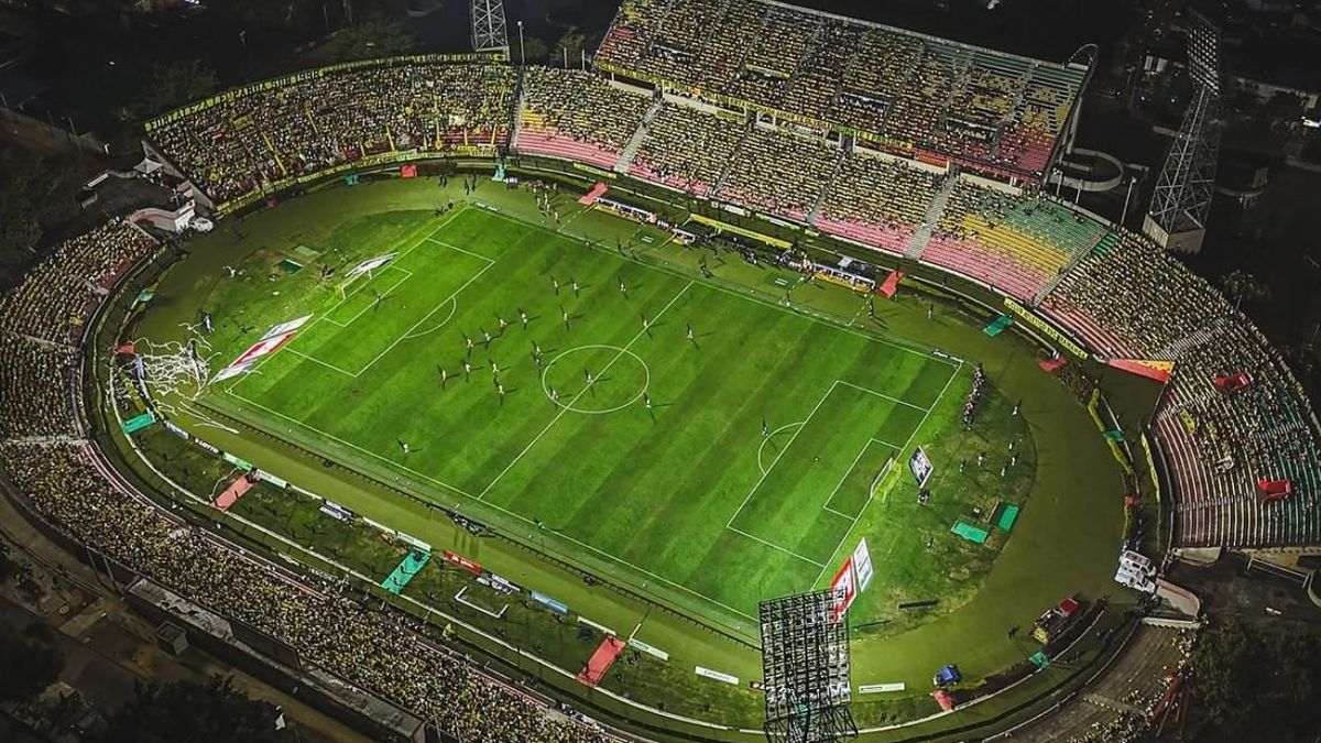 Atlético Bucaramanga enfrenta problemas con sus escenarios deportivos.
