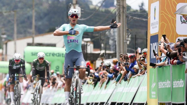 Wilmar Paredes ganó la primera etapa del Clásico RCN Sistecrédito 2026
