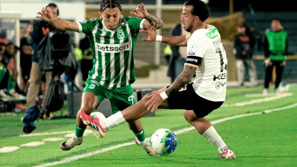 ¡Inminente operación! Nacional recibe una pésima noticia: Ian Poveda se perdería el cierre de 2026