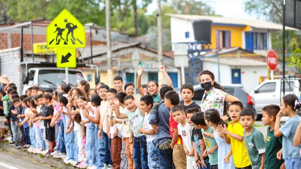 Clásico RCN Social: la recuperación de los ciclistas y la ayuda humanitaria marcan la etapa 4