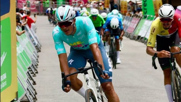 Wilmar Paredes abandona el Clásico RCN Sistecrédito por problemas de salud