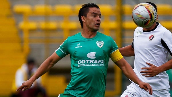 El exfutbolista Stalin Motta firmó con un equipo bogotano