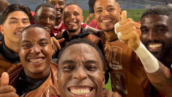 ¡Polémica en América! La selfie de Jan Lucumí que abrió el debate arbitral