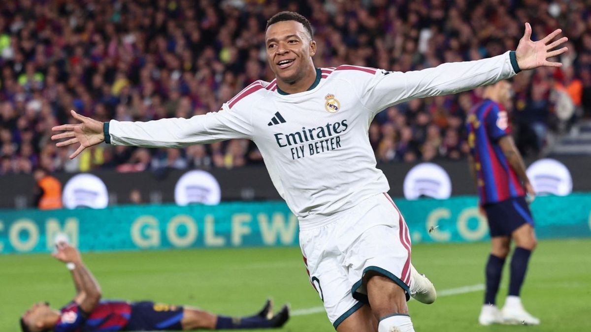 Mbappé, figura de Real Madrid en la victoria 2-1 sobre Barcelona
