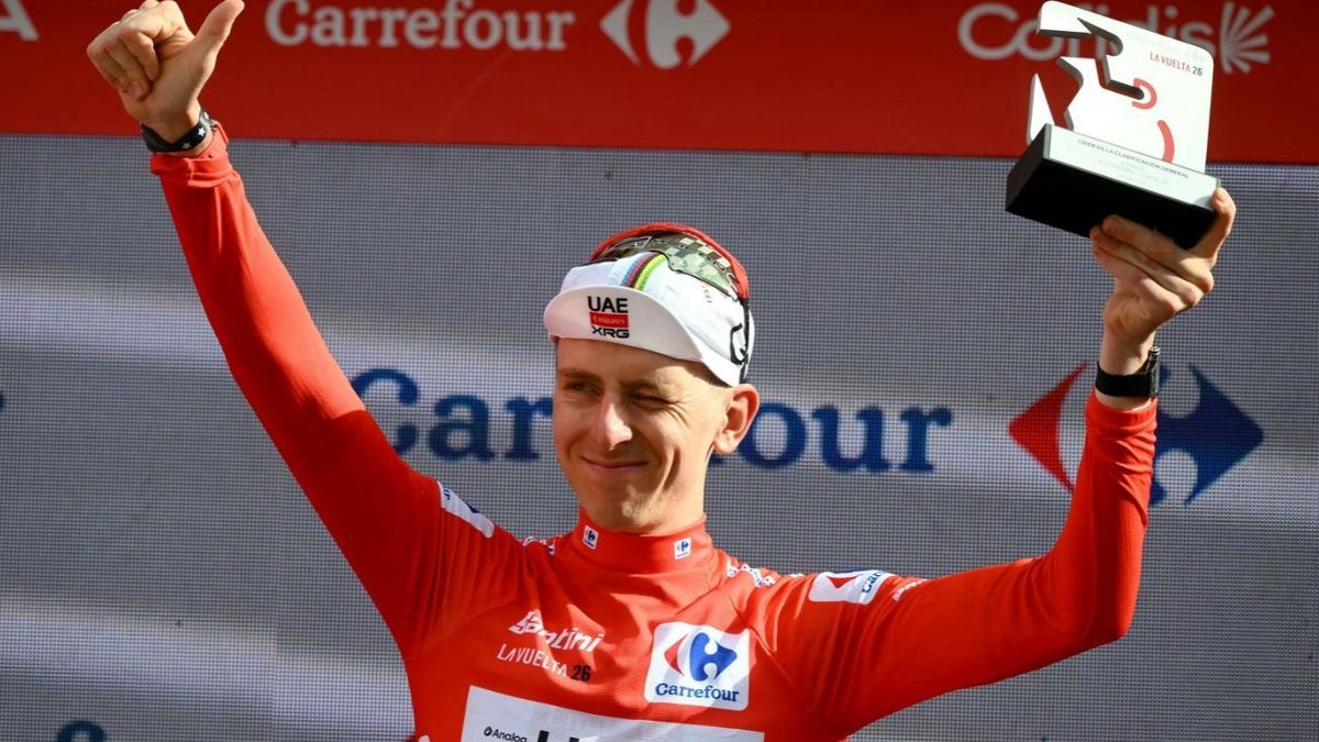 Tadej Pogacar, nominado a ganar la bicicleta de oro