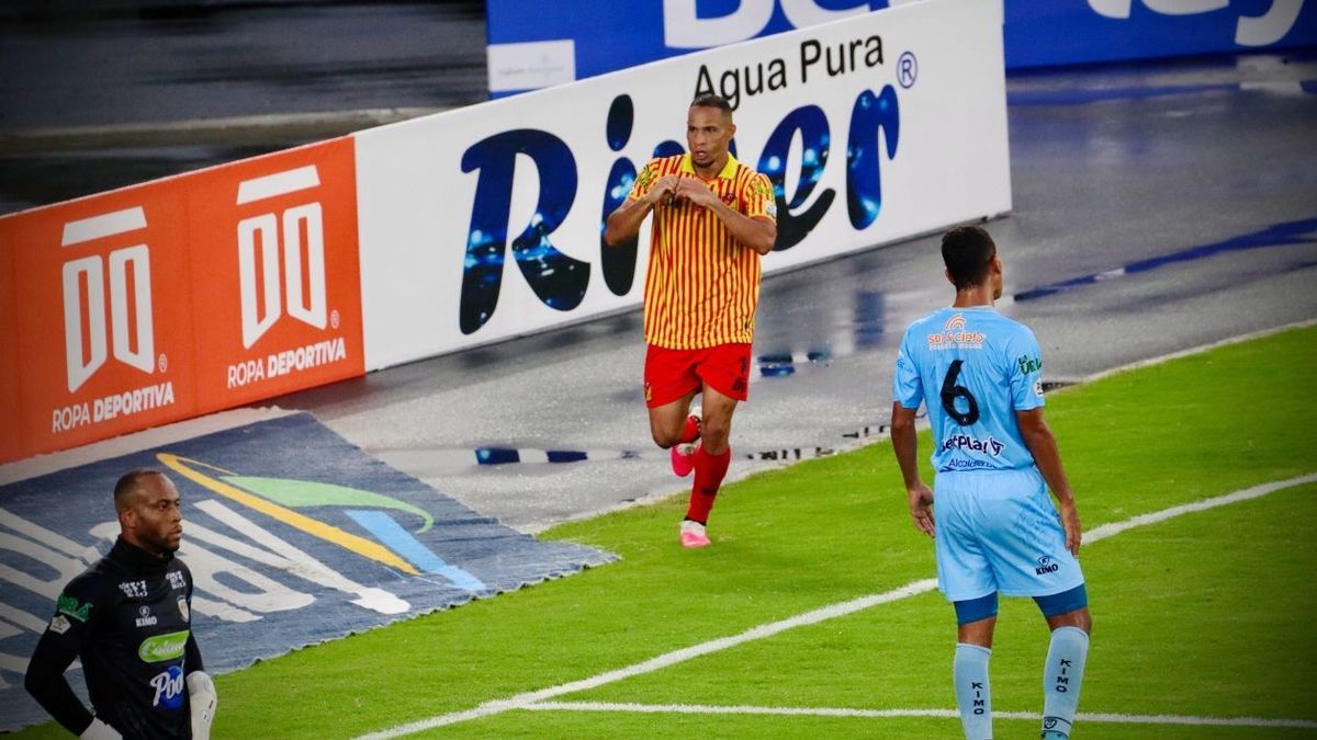 Pereira venció a Jaguares y complicó su lucha por la permanencia