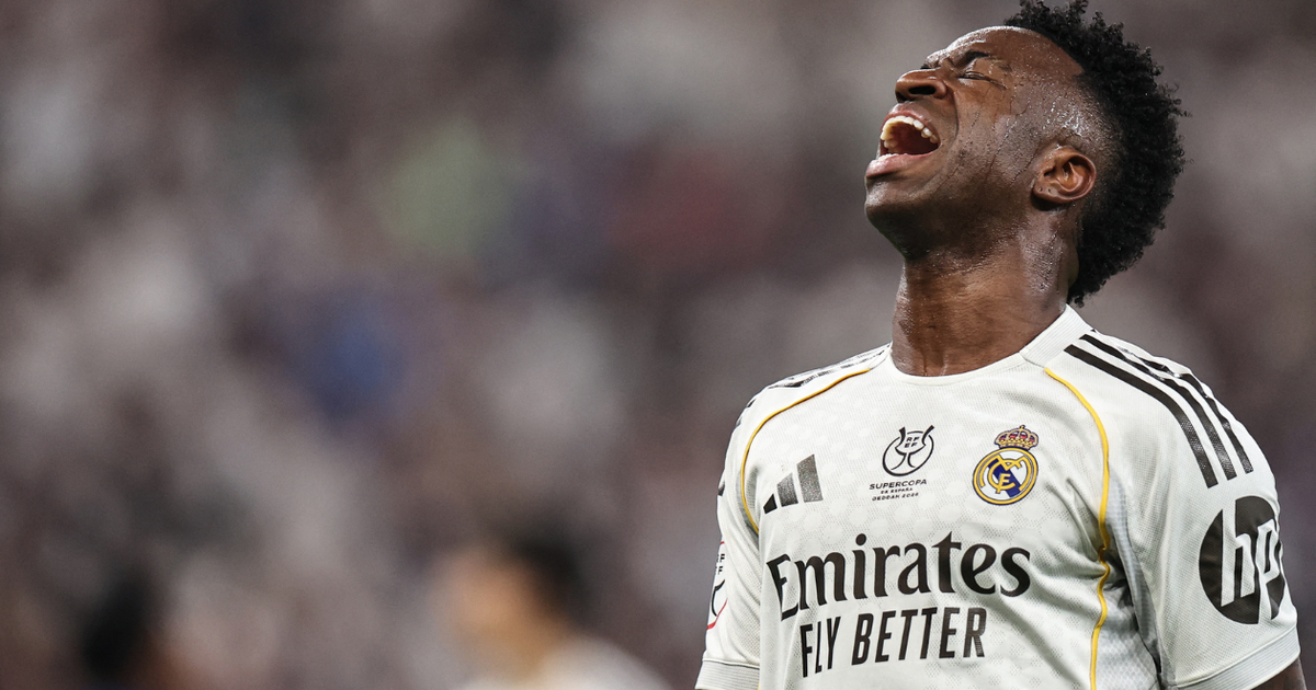 A BENCAO, VINICIUS ヴィニシウス・ヂ・モラエス 20CDBOX Vinícius la pasa mal en Real Madrid: abucheado en Bernabéu