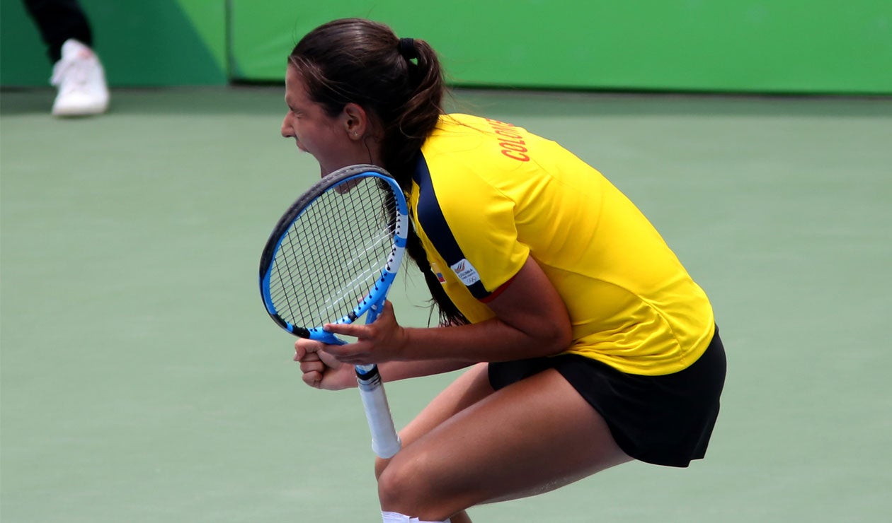 María Camila Osorio, tenista colombiana, celebra el el oro en los Juegos Centroamericanos y del Caribe Barranquilla 2018