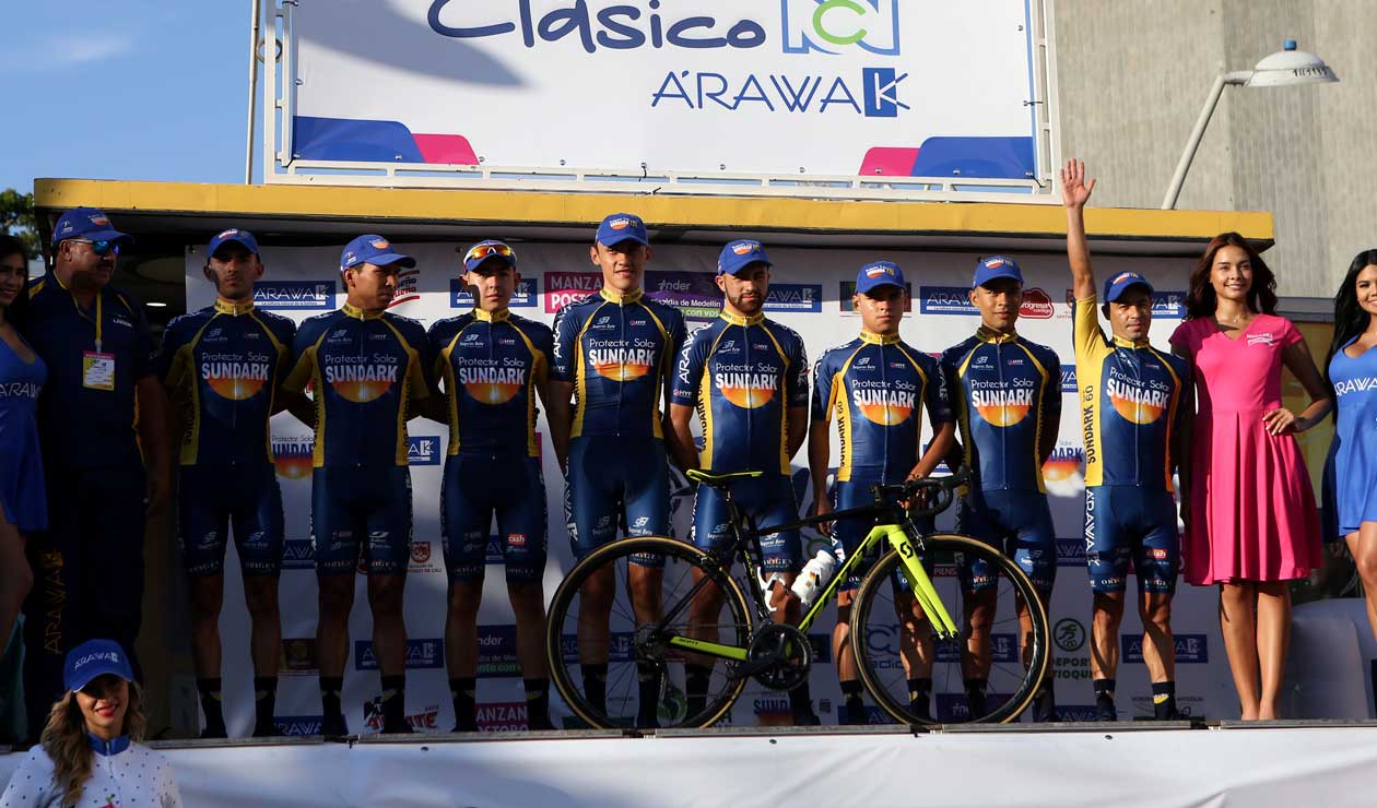 Presentación del equipo Sundar Arawak en el Clásico RCN 2018 