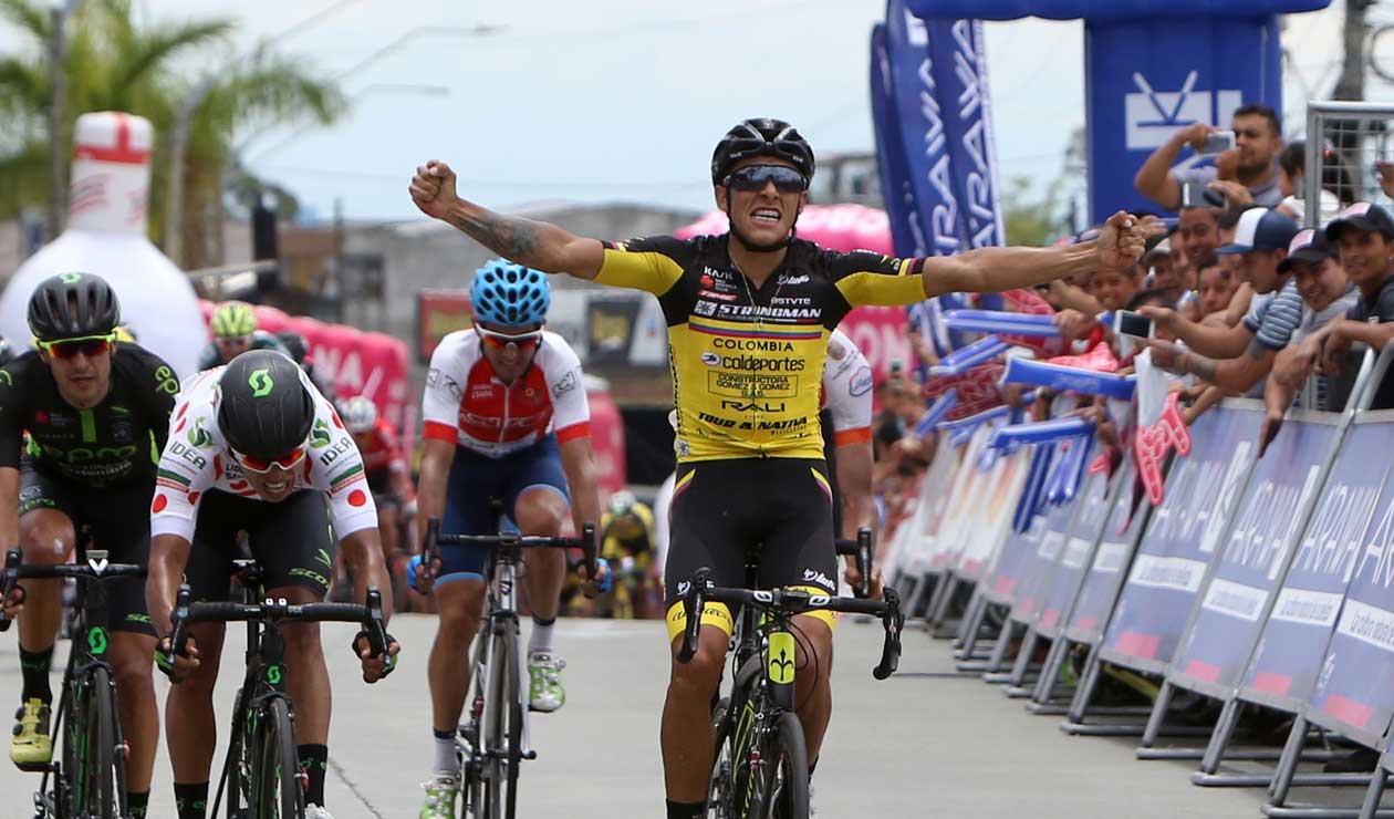 Óscar Quiroz luego de ganar la segunda etapa del Clásico RCN 2018