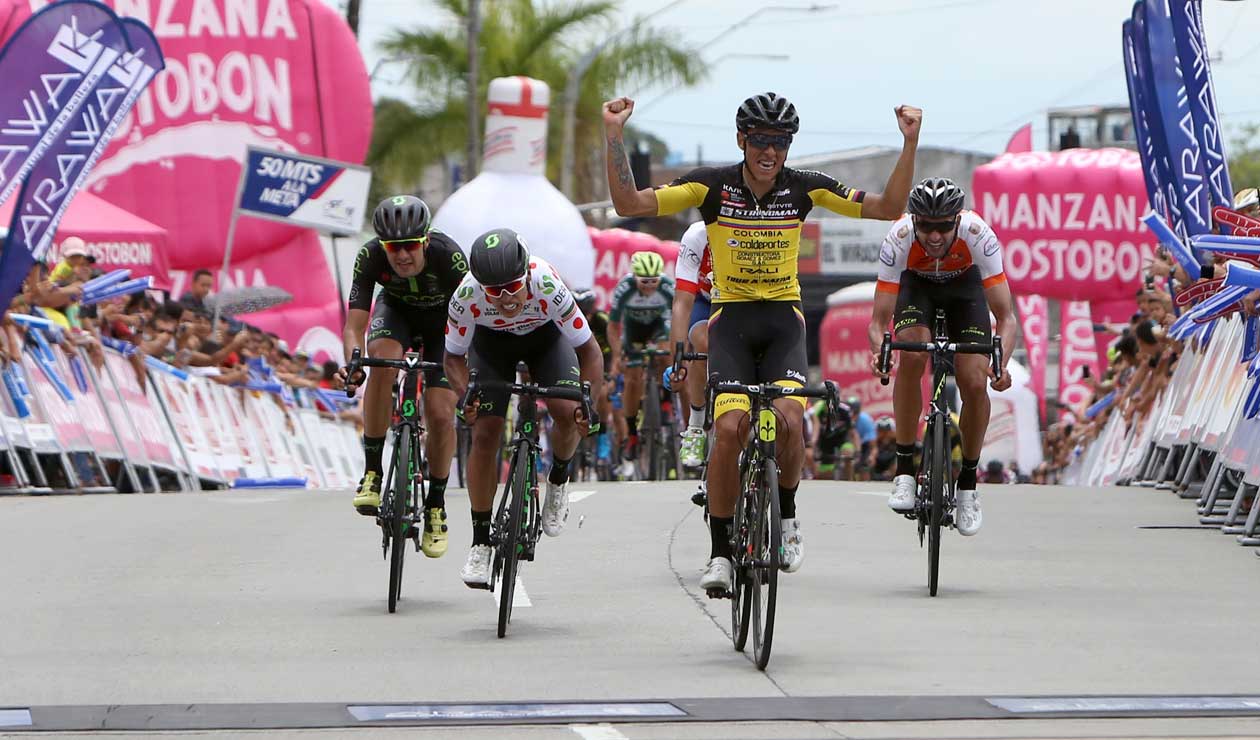 Óscar Quiroz luego de ganar la segunda etapa del Clásico RCN 2018