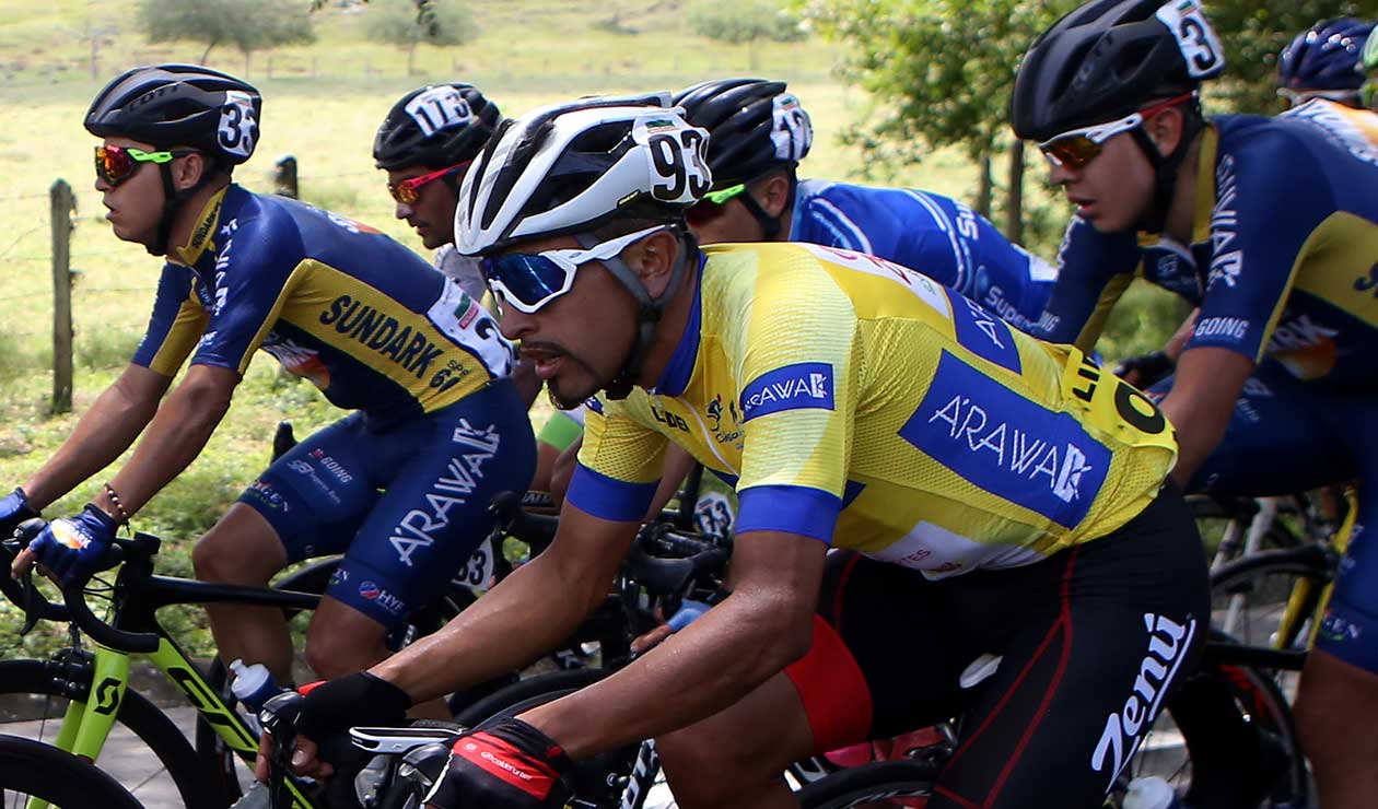 Miguel Ángel Rubiano, líder en la primera etapa del Clásico RCN