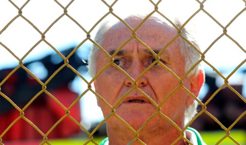 El 'Pecoso' Castro en uno de sus útimos partidos como técnico del América