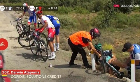 Atapuma, caída en la etapa 5 Vuelta a España