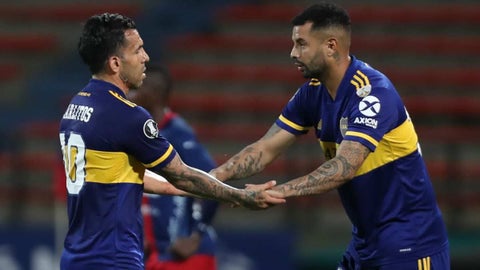 Carlos Tévez y Edwin Cardona