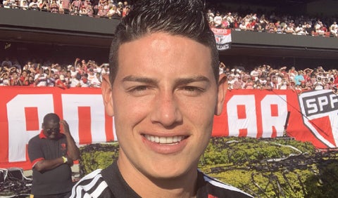 James recibido como una estrella por parte de los hinchas de Sao Paulo