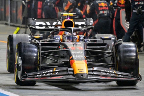 Checo Pérez en el Gran Premio de Singapur de Fórmula 1 2023