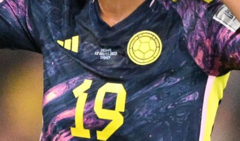 Futbolista colombiana fue presentada en la Premier League: estuvo en el once ideal del mundial