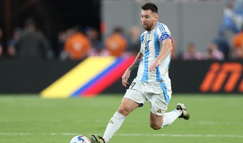 Lionel Messi, Argentina