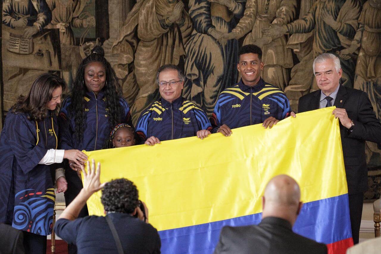 Entre del pabellón nacional - Juegos Olímpicos