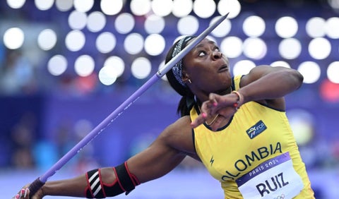 Flor Denis Ruiz en la final de lanzamiento de jabalina