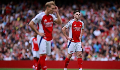 Declan Rice en partido del Arsenal