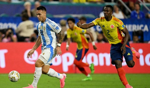 Carlos Cuesta, Selección Colombia