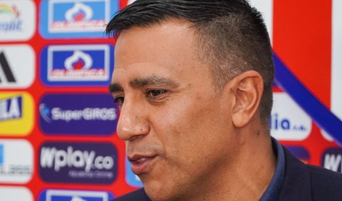 César Farías, técnico de Junior