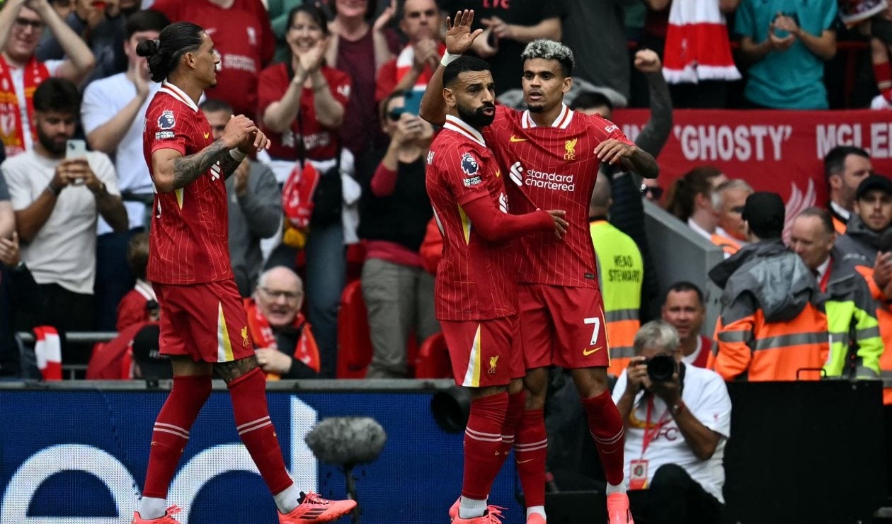 Luis Díaz celebrando gol
