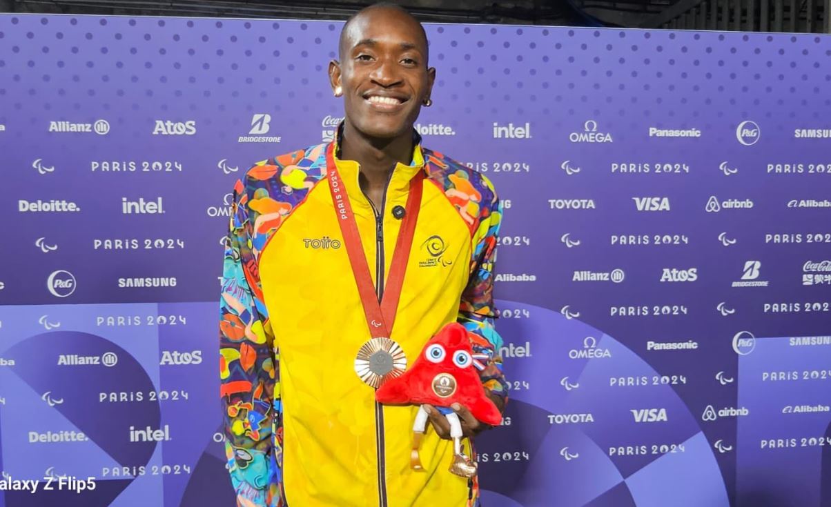 Jhon Obando, ganó medalla de bronce en para atletismo