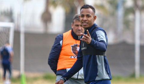 Sebastián Villa - Independiente Rivadavia