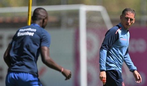 Sebastián Beccacece en entrenamiento de Ecuador