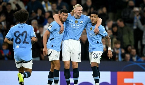 Futbolistas del Manchester City en duelo por Champions 2024-2025