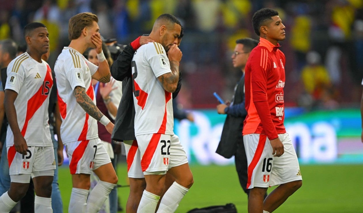 Futbolistas de Perú en partido de Eliminatorias al Mundial 2026